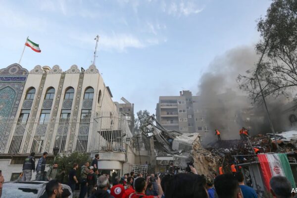 b3mi3rf4 israel bombed iranian embassy 625x300 02 April 24