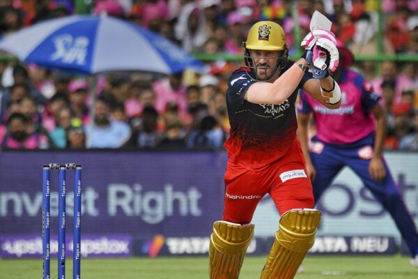 RR vs RCB Eliminator Live RCB gets second blow Virat