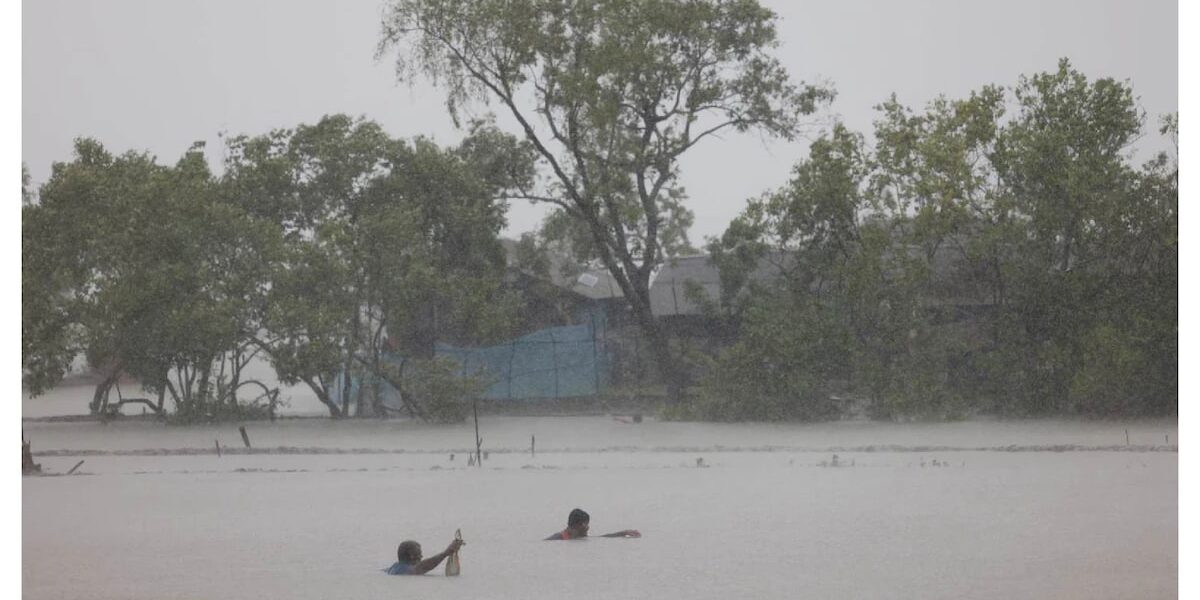 s610r0g cyclone remal bangladesh reuters 625x300 28 May 24 e1716869887995